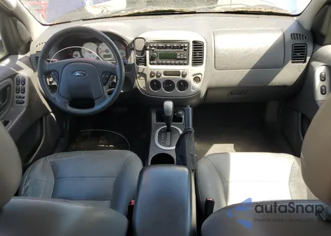 2006 Ford Escape Xlt из США, поврежденный, VIN 1FMCU93116KA46925